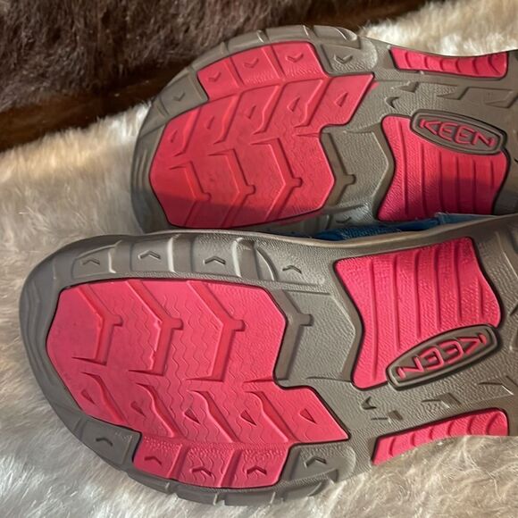 Keen sandals 5 (4300) - Picture 9 of 9